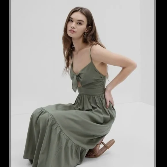 slim fit dress slacks NWT GAP Women Blue Heather Rayon Jersey High Neck Panel Maxi Dress siz –  JNL Trading main image 0